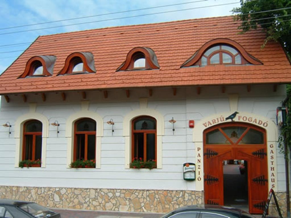 Varju Fogado Tapolca Bed and Breakfast Exteriör bild